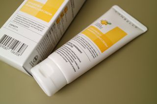 랑벨 비타 에너지 잡티 크림 75ml (피부 속 기미완화크림) — 4점을 준 리뷰어가 2022년 6월 올린 사용 사진