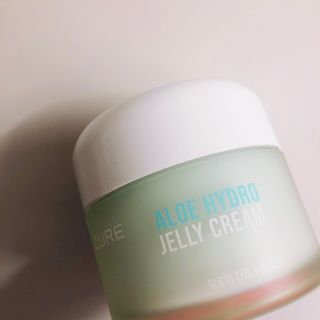 김정문알로에 큐어 큐어 알로에 리프레쉬 젤리 세럼, 큐어 알로에 하이드로 젤리 크림 — 5점을 준 리뷰어가 2021년 2월 올린 사용 사진