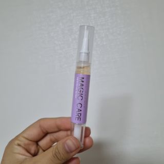 뷰젤 매직케어 네일솔루션 손발톱 보습 영양제 펜슬타입 5ml — 5점을 준 리뷰어가 2022년 4월 올린 사용 사진