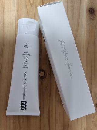 지지지 클린 퍼펙트 클렌징폼 120g — 5점을 준 리뷰어가 2022년 4월 올린 사용 사진