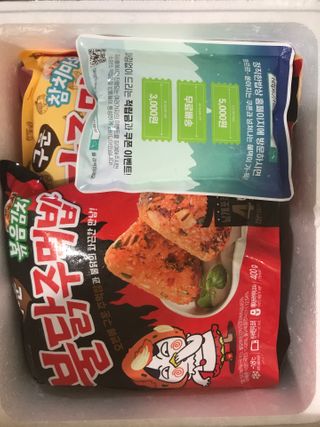 삼양냉동 [삼양] 불닭참치마요구운주먹밥+불닭볶음김치구운주먹밥 2세트구성 — 5점을 준 리뷰어가 2021년 2월 올린 사용 사진
