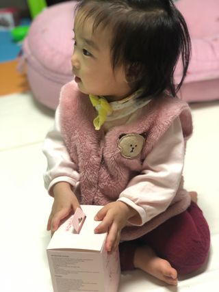 유비맘 트라이탄 코니빨대컵_컬러 랜덤 발송 — 5점을 준 리뷰어가 2021년 3월 올린 사용 사진