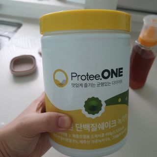 프로티원 단백질쉐이크 녹차맛 2주분 1통+보틀 — 5점을 준 리뷰어가 2021년 5월 올린 사용 사진