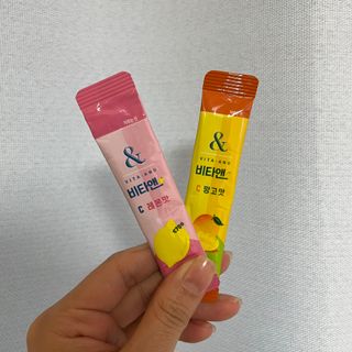 비타앤C 레몬맛, 망고맛 — 5점을 준 리뷰어가 2021년 4월 올린 사용 사진