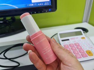 스킨큐어 산다화 카멜리아 안티 링클 멀티밤 — 5점을 준 리뷰어가 2023년 2월 올린 사용 사진