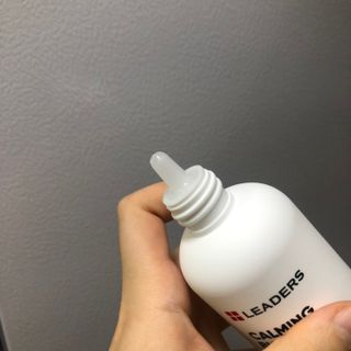 리더스코스메틱 리더스 카밍 바이오틱스 에센스 워터 — 5점을 준 리뷰어가 2021년 8월 올린 사용 사진
