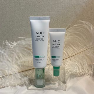 [AHC] 세이프온 에센스 선크림 올리브영 스페셜 증정 기획세트 — 5점을 준 리뷰어가 2022년 6월 올린 사용 사진