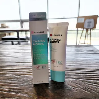 리더스코스메틱 리더스 카밍 바이오틱스 선 에센스 SPF 50+ PA++++ — 5점을 준 리뷰어가 2022년 6월 올린 사용 사진