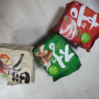 [풀무원] 자연은맛있다 정면, 백면, 홍면  세트 — 5점을 준 리뷰어가 2021년 4월 올린 사용 사진