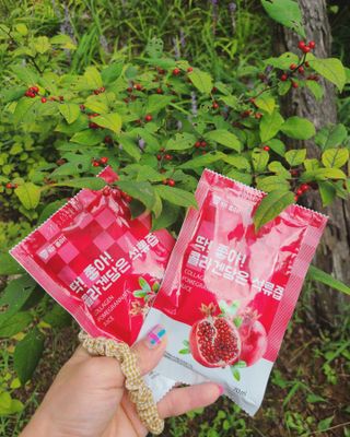 미쁨생활건강 콜라겐 담은 석류즙 70ml x 30포 — 5점을 준 리뷰어가 2021년 9월 올린 사용 사진
