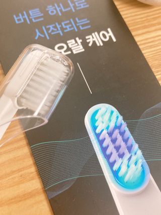 트로마츠 심플 미세전류 칫솔 — 4점을 준 리뷰어가 2022년 5월 올린 사용 사진