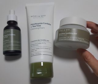 마리엔메이 센서티브 수딩 젤 크림 + 어성초 티트리 추출물 세럼 + 어성초 티트리 모공 클렌징 폼 — 5점을 준 리뷰어가 2021년 8월 올린 사용 사진