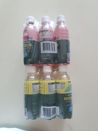 더그레잇티 콤부차 [매일유업] 더그레잇티 44kcal 콤부차 300ml *12개입 (오리지널 6개+베리리치 6개) — 5점을 준 리뷰어가 2023년 7월 올린 사용 사진