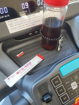 자연에온 고함량 아르기닌 포텐 UP 5555mg 20g x 15포 — 5점을 준 리뷰어가 2021년 9월 올린 사용 사진