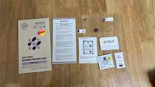 아클리브 Eco 항균 항바이러스 액정 보호필름(iPhone) — 5점을 준 리뷰어가 2022년 8월 올린 사용 사진