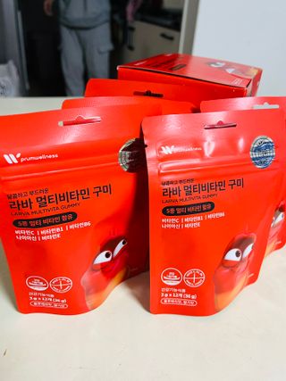 [푸름웰니스] 라바 멀티비타민 구미 36g — 4.5점을 준 리뷰어가 2021년 12월 올린 사용 사진