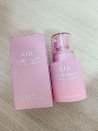 AHC 아우라 시크릿 톤업 벨벳 — 5점을 준 리뷰어가 2021년 4월 올린 사용 사진