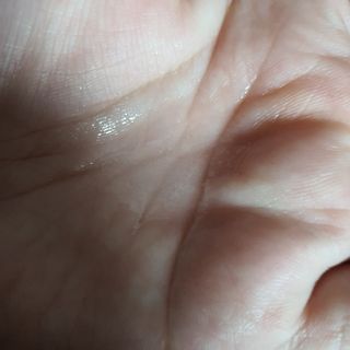 카오리온코스메틱스 곡물 바디 필링 스프레이 — 5점을 준 리뷰어가 2021년 7월 올린 사용 사진