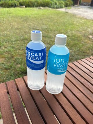 [동아오츠카] 포카리스웨트  500ml PET + 이온워터 500ml PET — 5점을 준 리뷰어가 2025년 7월 올린 사용 사진