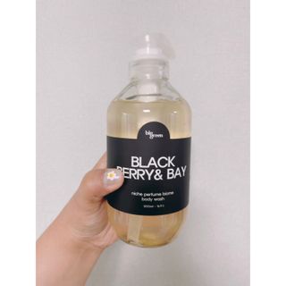 빅그린 니치 퍼퓸 바이옴바디워시 500ml(상탈, 블랙베리&베이, 블랑쉐 3종 중 택1) — 5점을 준 리뷰어가 2022년 8월 올린 사용 사진