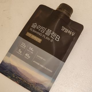 일일하우 슬리밍 플랜B 고소한 귀리맛, 진한 카카오맛 (체중조절식) — 5점을 준 리뷰어가 2023년 8월 올린 사용 사진