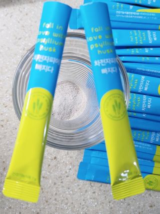 메디포스트 모비타 바디코드 식이섬유 차전자피에 빠지다 30포 — 5점을 준 리뷰어가 2022년 12월 올린 사용 사진