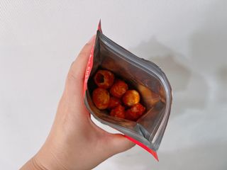 레드닥터 대추방울토마토 + 통째로 동결건조한 대추방울토마토 — 5점을 준 리뷰어가 2022년 12월 올린 사용 사진