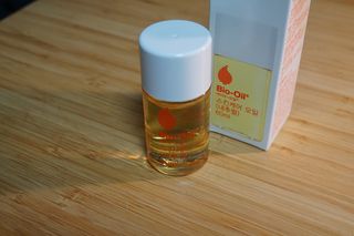 바이오오일 [바이오-오일] 스킨케어 오일 내추럴 60ml — 5점을 준 리뷰어가 2021년 5월 올린 사용 사진