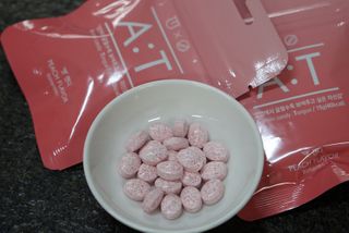 입 냄새 완화에 도움을 주는 에티켓 캔디 복숭아맛 앳캔디 — 5점을 준 리뷰어가 2020년 12월 올린 사용 사진