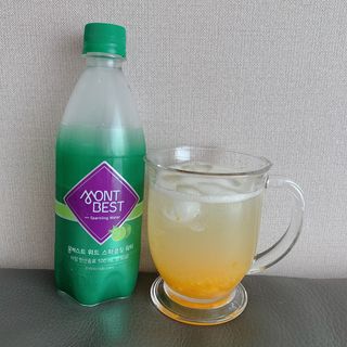 몽베스트 Montbest with Sparkling water Lime20병 — 5점을 준 리뷰어가 2022년 6월 올린 사용 사진