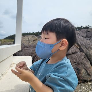 애니가드키즈 라이트 소형 5컬러 각 10매입 [크리미베이지, 코튼핑크, 블루레이크, 페일로즈, 민트그린] — 5점을 준 리뷰어가 2022년 6월 올린 사용 사진