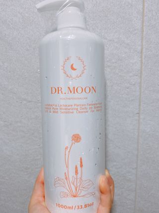 프리[닥터문] 유산균 락토케어 질경초 여성청결제 1000ml (젤타입) — 5점을 준 리뷰어가 2022년 6월 올린 사용 사진