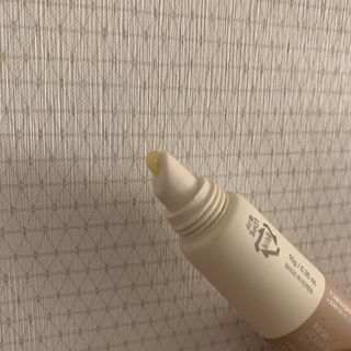 [후르디아] 올리브영 착한보습 비건 립버터 2종 — 5점을 준 리뷰어가 2022년 2월 올린 사용 사진