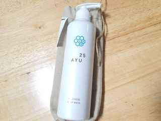 AYU25[아유트웬티파이브]피부 진정, 보습 와일즈 로즈 바디워시 — 5점을 준 리뷰어가 2021년 3월 올린 사용 사진