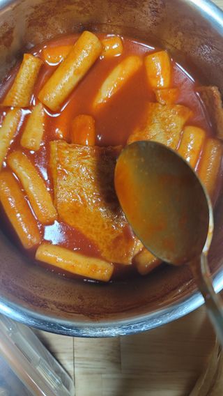 응큼떡볶이 — 5점을 준 리뷰어가 2021년 3월 올린 사용 사진