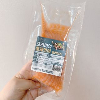 밸런스 다이어트랩 밸다랩 프리미엄 훈제연어 슬라이스 120g — 5점을 준 리뷰어가 2023년 4월 올린 사용 사진