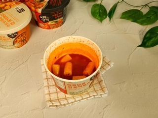 나우  [요리궁리] B타입 ( 매콤, 치즈, 매콤까르보 ) 꽃떡볶이 6개입 세트 — 5점을 준 리뷰어가 2025년 3월 올린 사용 사진