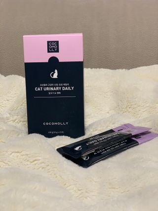 코코몰리 고양이 구강• 헤어볼 데일리 /신장• 요로 데일리 — 5점을 준 리뷰어가 2021년 3월 올린 사용 사진