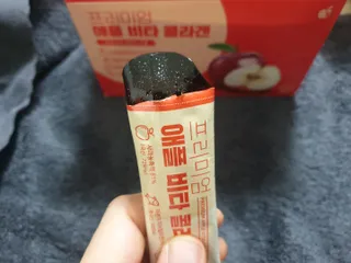 소담스퀘어 상암 [애플트리] 프리미엄 애플 비타 콜라겐 — 4점을 준 리뷰어가 2023년 1월 올린 사용 사진