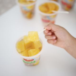 돌 MF[Dole] 파인애플컵/망고컵/복숭아컵 198g 6입X1박스 (맛 1가지 랜덤 발송) — 5점을 준 리뷰어가 2023년 6월 올린 사용 사진