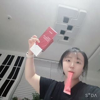 [덜다] 글루타치온 저분자 콜라겐 (20g x 15포) — 4점을 준 리뷰어가 2023년 8월 올린 사용 사진