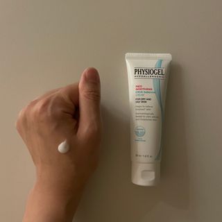 피지오겔 레드수딩 시카밸런스 크림 50ml — 5점을 준 리뷰어가 2022년 4월 올린 사용 사진