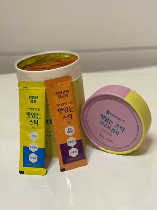 페페로니 맛있는 스틱 - 무항생제 닭고기 15개 + 원양선 참치 15개 — 5점을 준 리뷰어가 2021년 10월 올린 사용 사진