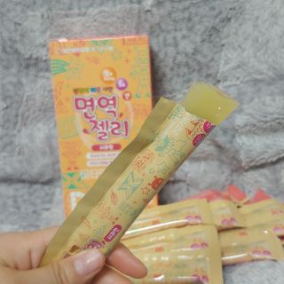 다나음 셀렌에 빠진 아연면역젤리 열대과일맛+사과맛 — 5점을 준 리뷰어가 2021년 3월 올린 사용 사진