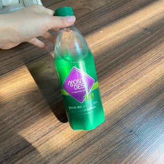 몽베스트 Montbest with Sparkling water Lime20병 — 5점을 준 리뷰어가 2021년 10월 올린 사용 사진