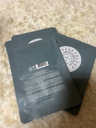 베지톨로지 비니페린 브라이트닝 마스크 (10매입) — 5점을 준 리뷰어가 2022년 8월 올린 사용 사진