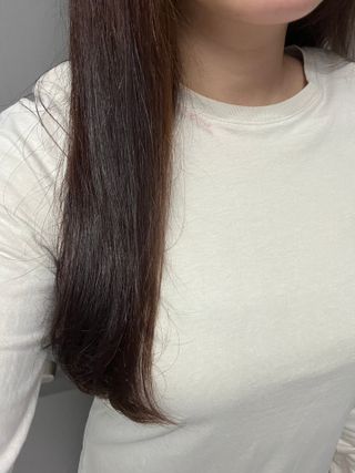 [유니프] 헤어 샤이니 핑크 컬러 트리트먼트240g — 5점을 준 리뷰어가 2023년 11월 올린 사용 사진