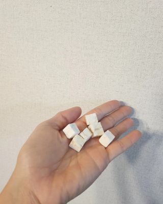 [펫시밀] 원물그대로 영양듬뿍 진공동결건조 북어트릿75g,치킨트릿100g,연어트릿75g 강아지 고양이 간식 — 5점을 준 리뷰어가 2023년 6월 올린 사용 사진