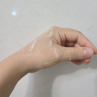 [후르디아] 아보카도 비건 약산성 효소필링젤 — 5점을 준 리뷰어가 2021년 9월 올린 사용 사진