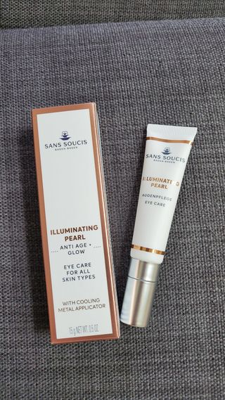 산수시 일루미네이팅 펄 영양 다크서클 스틱 아이 크림 케어 15ml — 5점을 준 리뷰어가 2021년 6월 올린 사용 사진